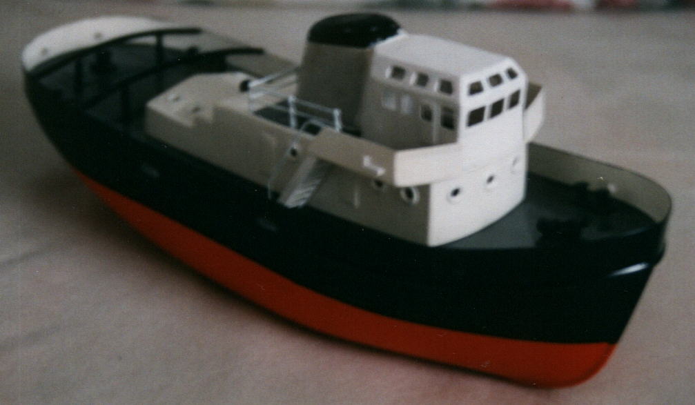 gerade fertig gewordener Schlepper Odion neus Schiff ist die Tito Neri